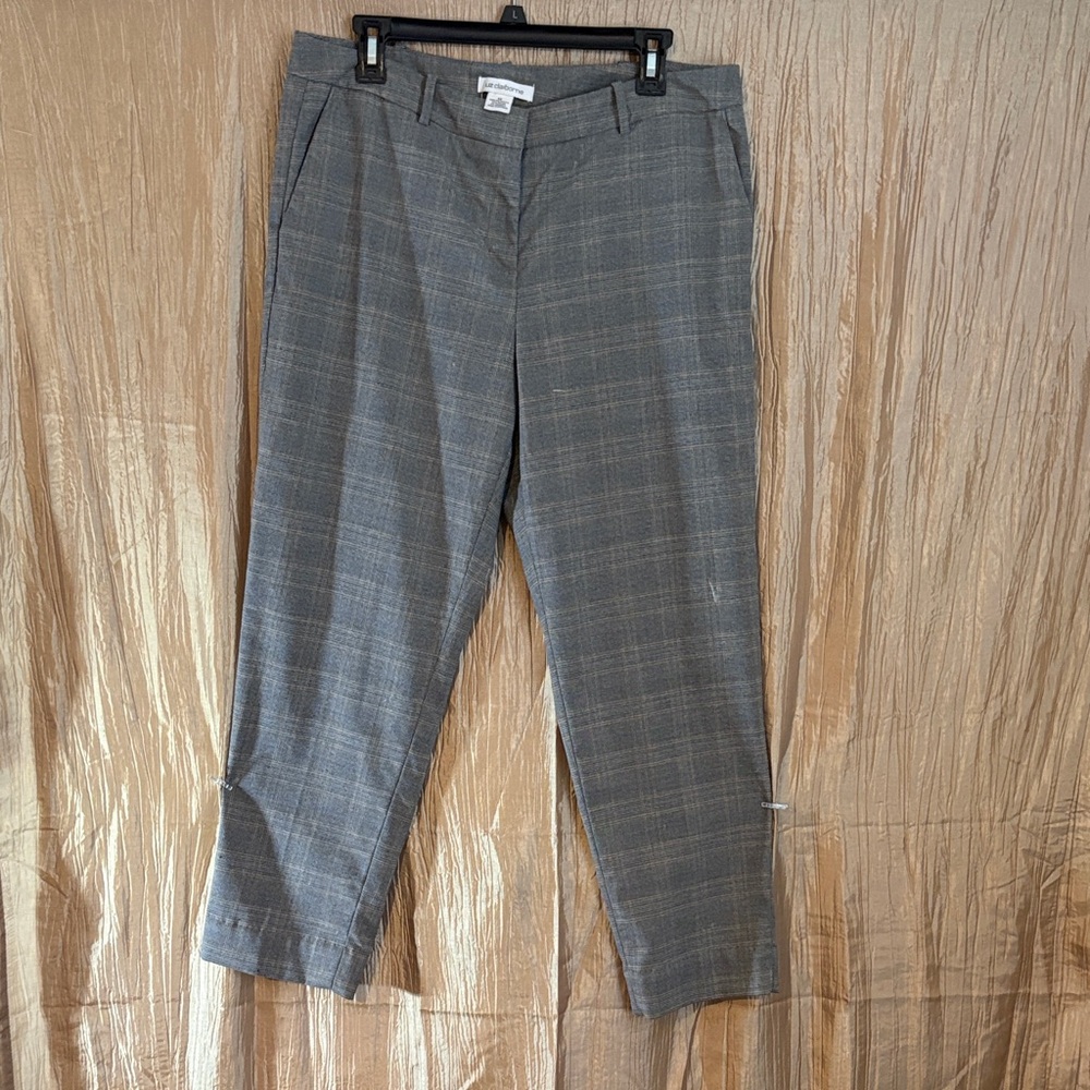 Woman’s Liz Claiborne Gray Plaid Pants